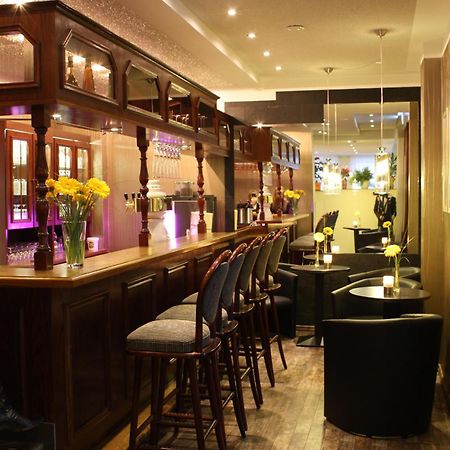 Hotel Eleganz Rustow ภายนอก รูปภาพ