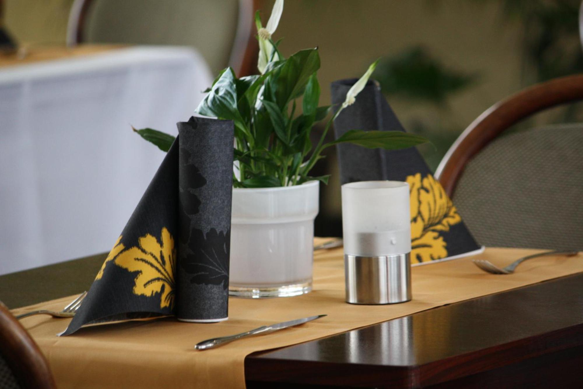 Hotel Eleganz Rustow ภายนอก รูปภาพ