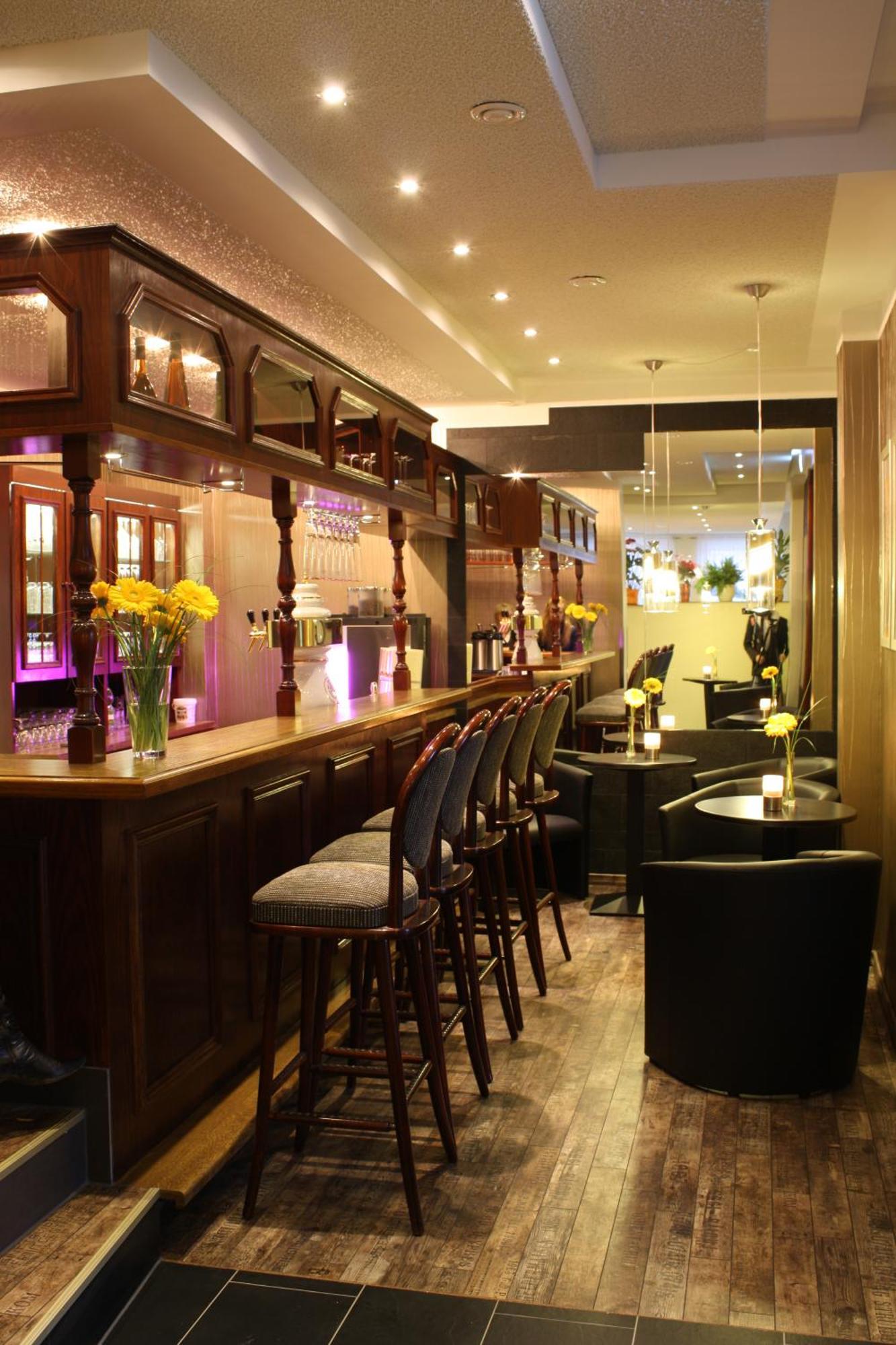 Hotel Eleganz Rustow ภายนอก รูปภาพ