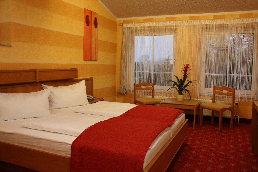 Hotel Eleganz Rustow ห้อง รูปภาพ