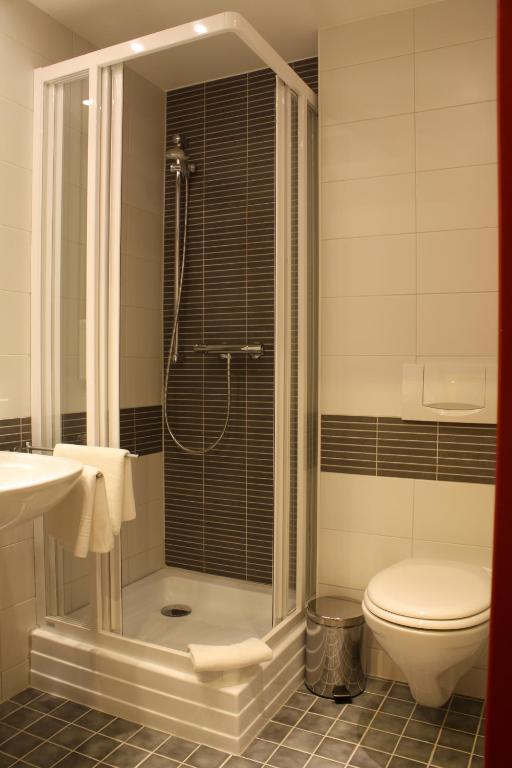 Hotel Eleganz Rustow ห้อง รูปภาพ